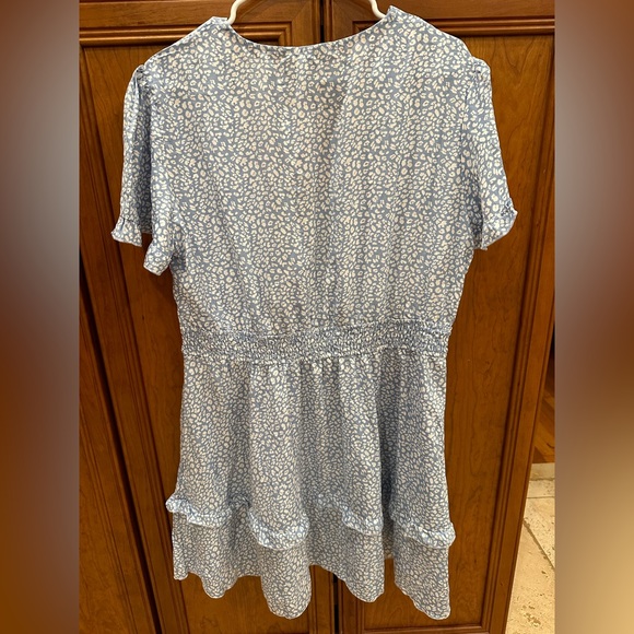 Simplee Plus Blue and White Leopard Print Dress Knot Front - Picture 6 of 7